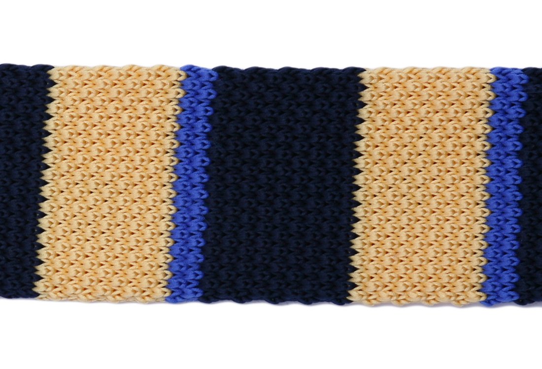 Cravata crosetata cu dungi crem, bleumarin si albastru marca Grazie Filipeti