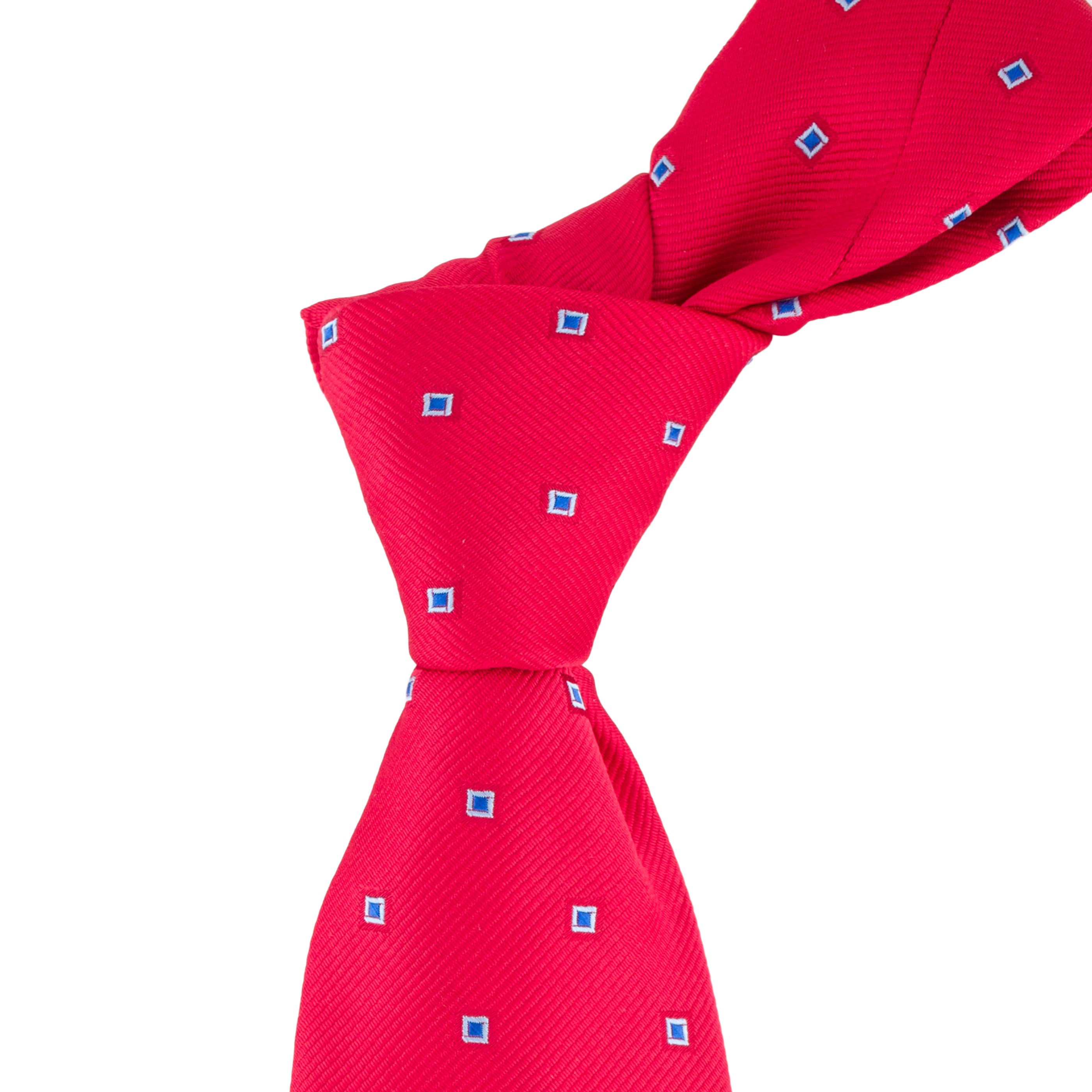 Cravata rosie cu patrate bleu